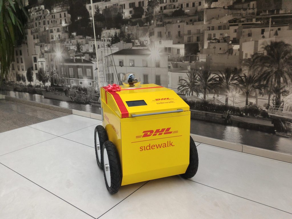 DHL sidewalk delivery robot