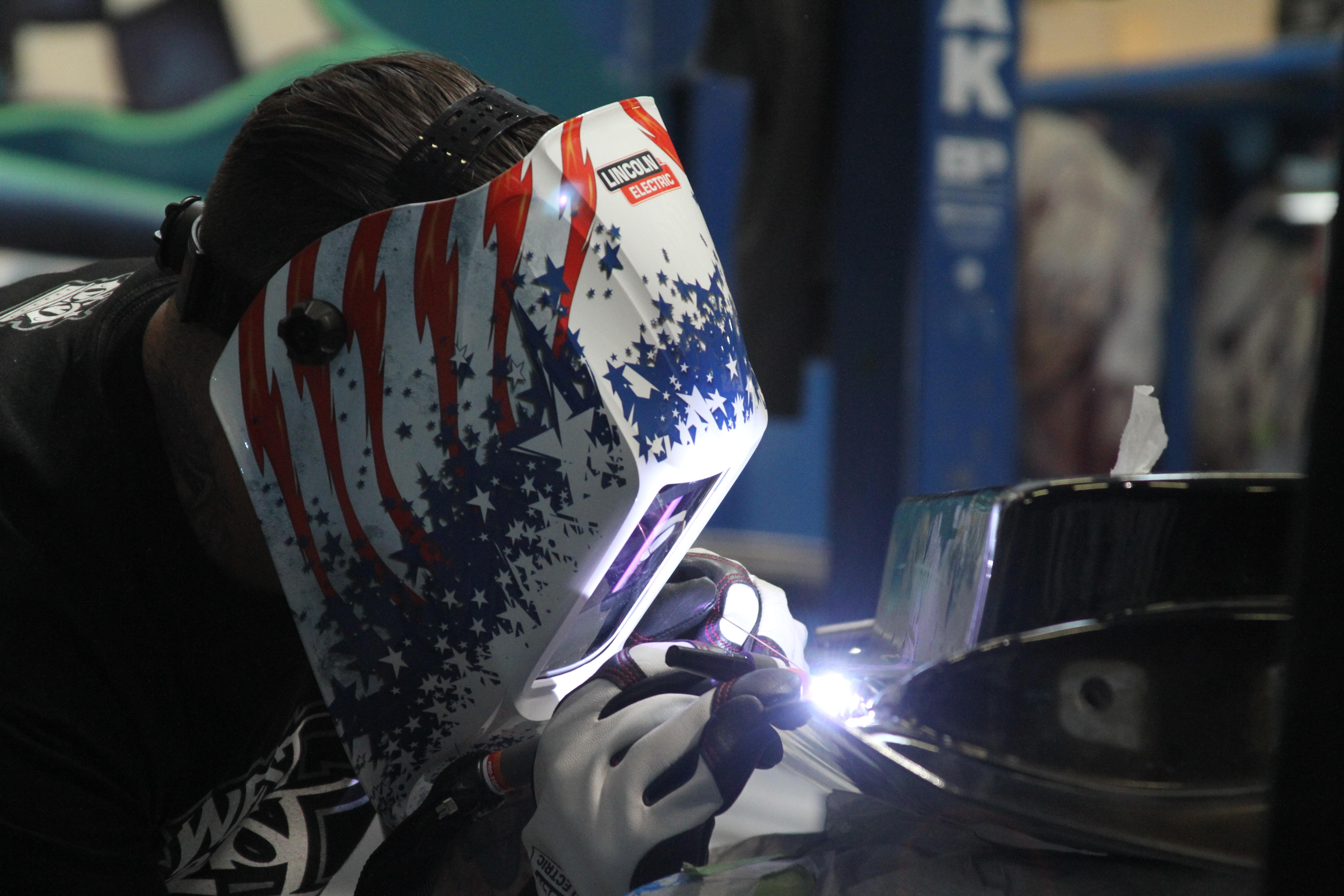 lincoln-electric-welding_with_viking_helmet_at_inside_west_coast_customs