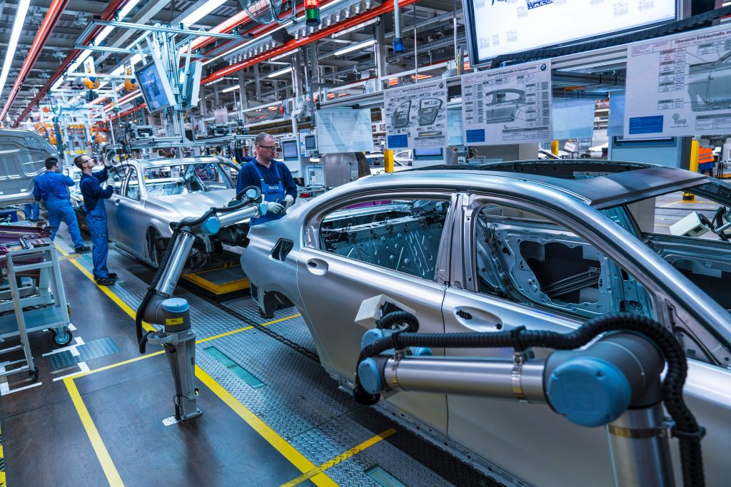 bmw workers robots automated measurement