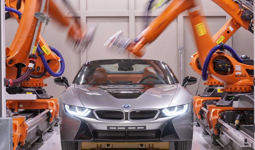 BMW introduces robotic X-ray measurement for prototype vehicle analysis