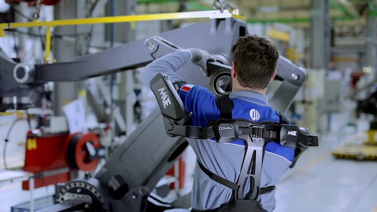 Comau exoskeleton ‘first’ to be awarded EAWS certification