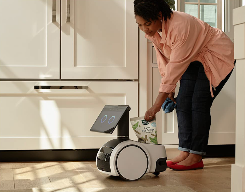 Amazon introduces home monitoring robot