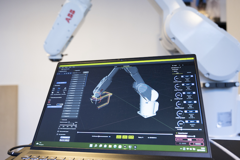 Fuzzy Logic Robotics unveils new robot simulation software