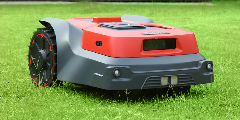 RoboUP launches ‘the most intelligent and precise robotic lawn mower ever created’