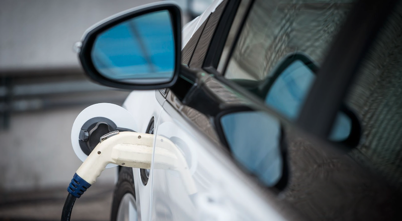5 Challenges Involved in Owning an Electric Vehicle