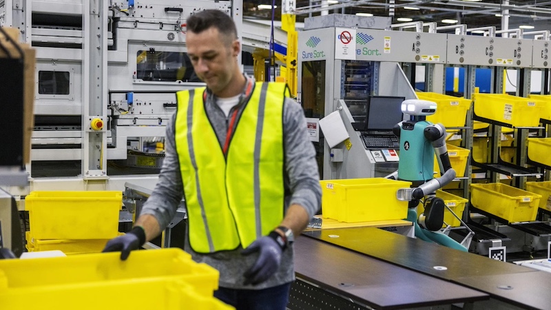 Amazon adds two new robots, including one humanoid, to the 750,000 already working in its warehouses