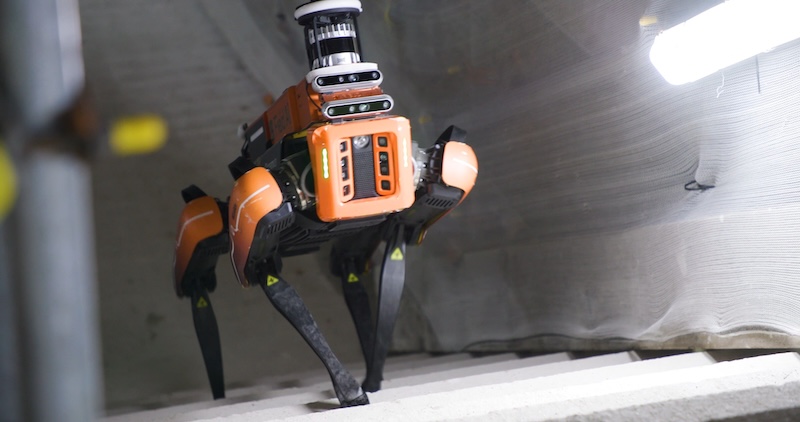 McLaren İnşaat, FieldAI ile ortaklık kurarak ölçekli otonom robotlar kullanıma alacak